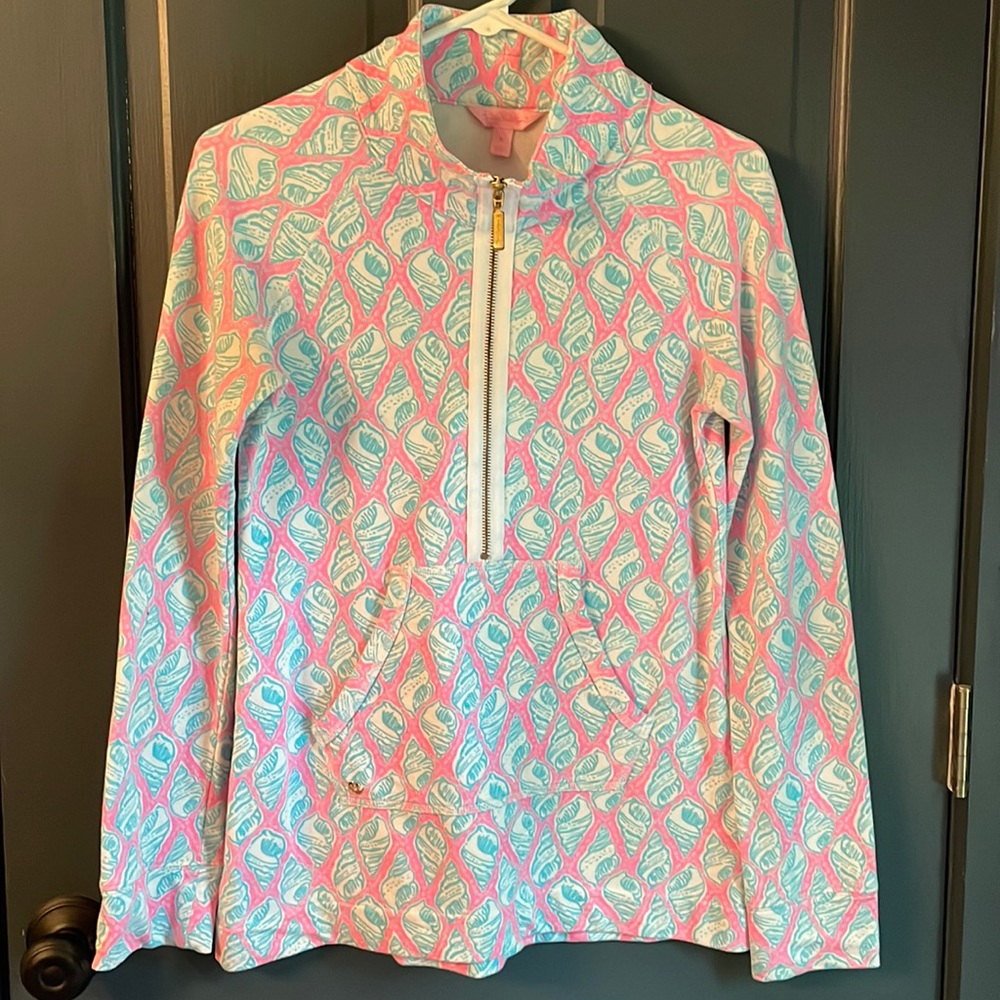 LILLY PULITZER Seashell 1/2 Zip Pullover.